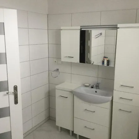 Ferienwohnung In Jelenia Gra-cieplice